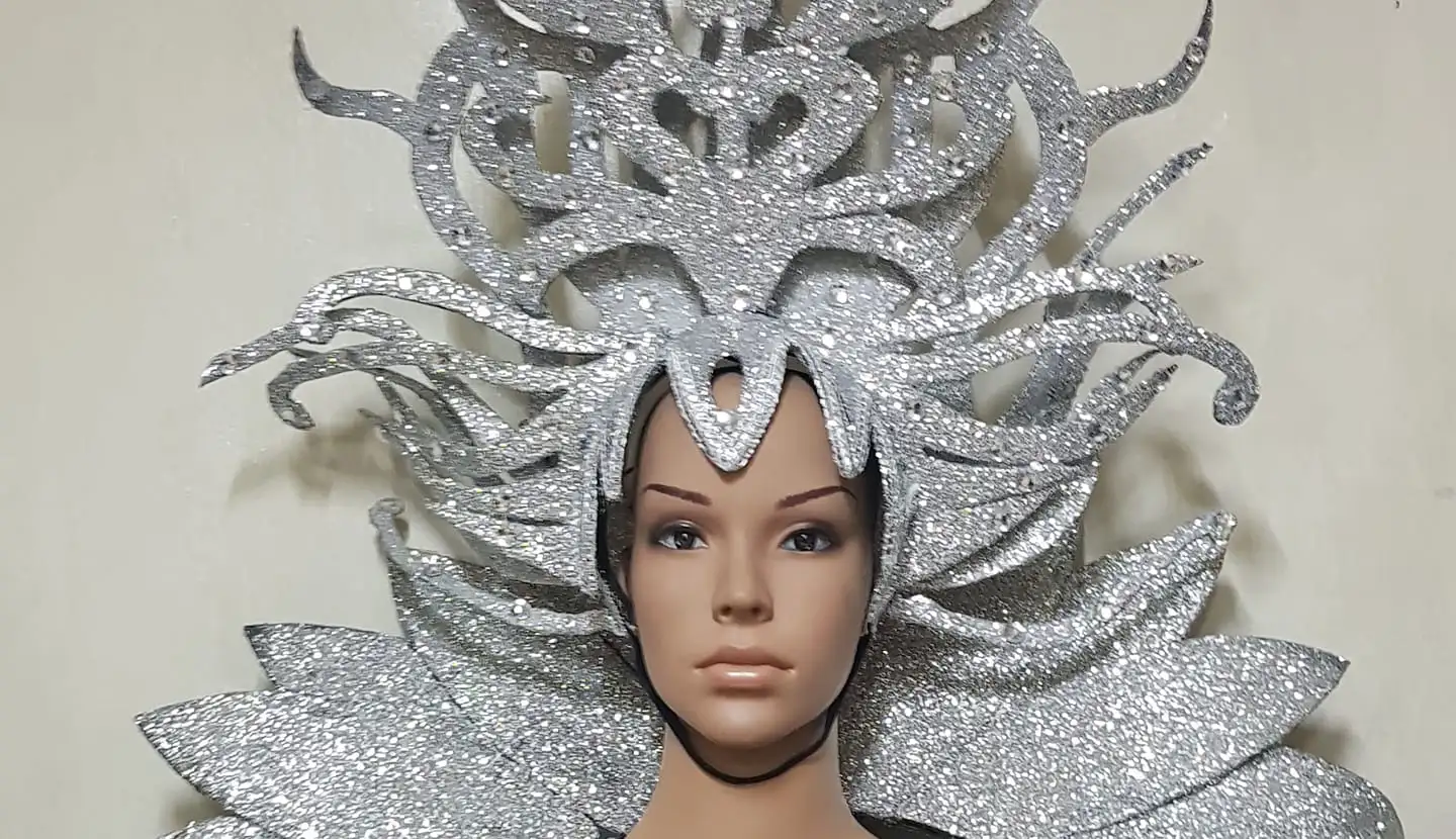 Sonia Lee's COSTUME CENTRAL Banner