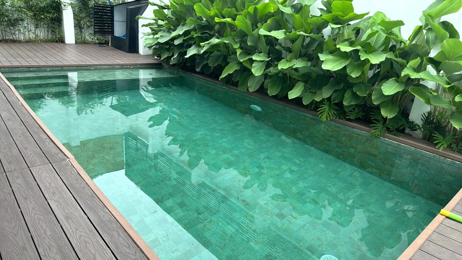 SHOZ Swimming Pool Supply Trading and Services Banner