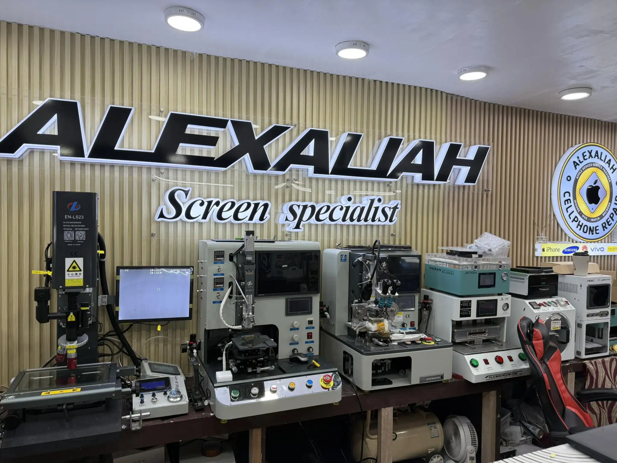 Alexaliah Screen Specialist Banner