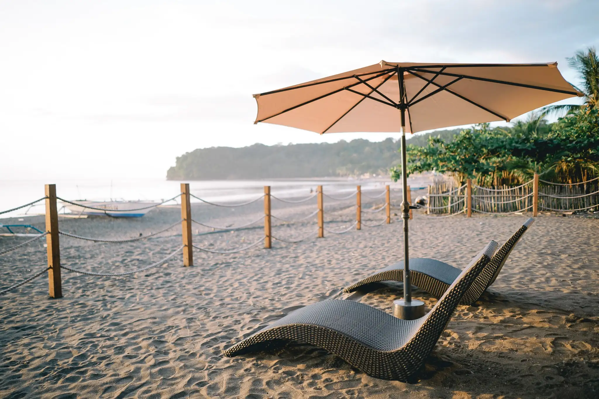 Cammy Private Beachfront Resort Banner